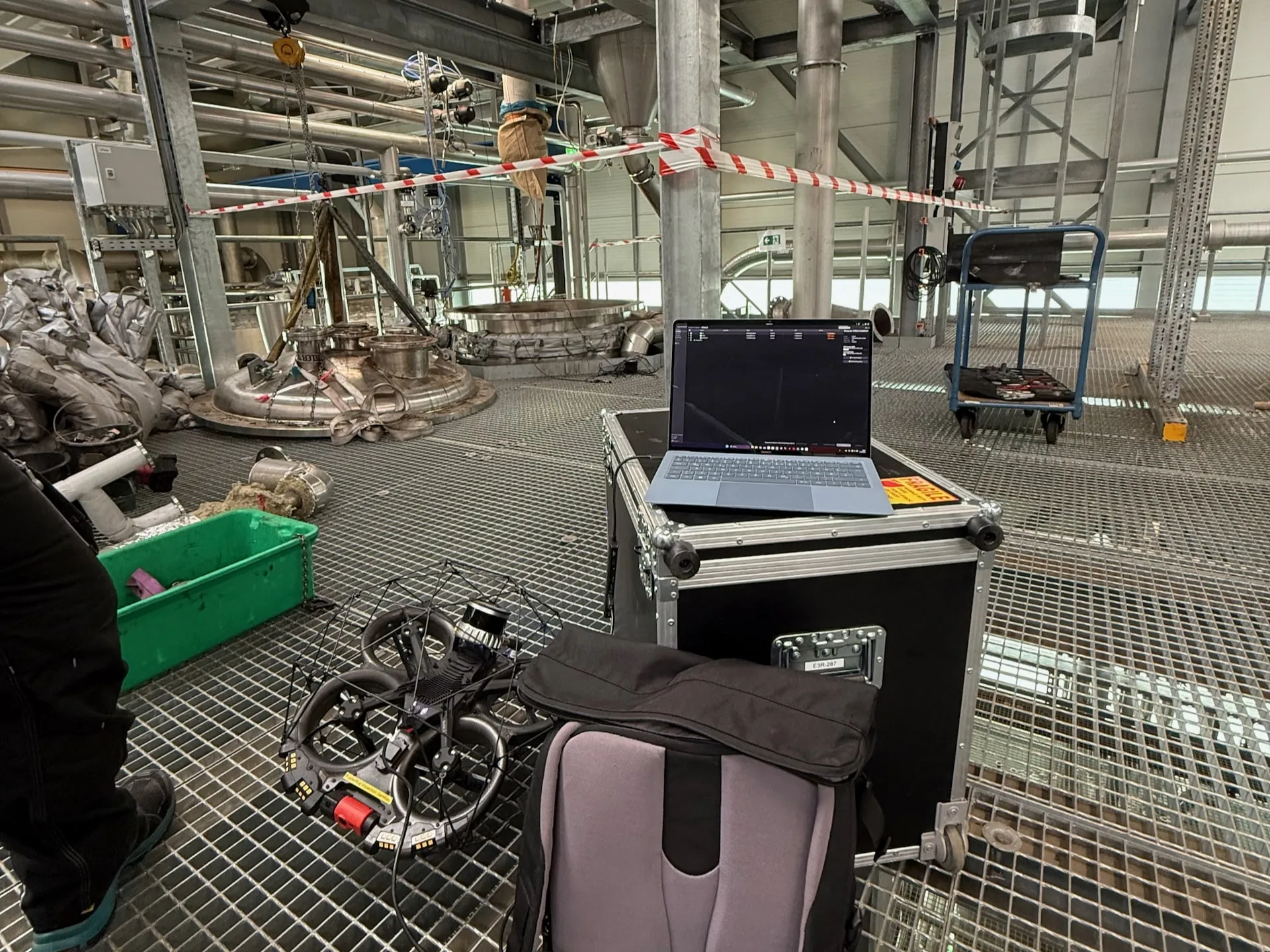 flyability elios3 inspektion chemiereaktor
